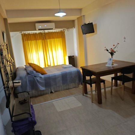Ferienwohnung Acogedor Monoambiente Con Parking Neuquén Exterior foto
