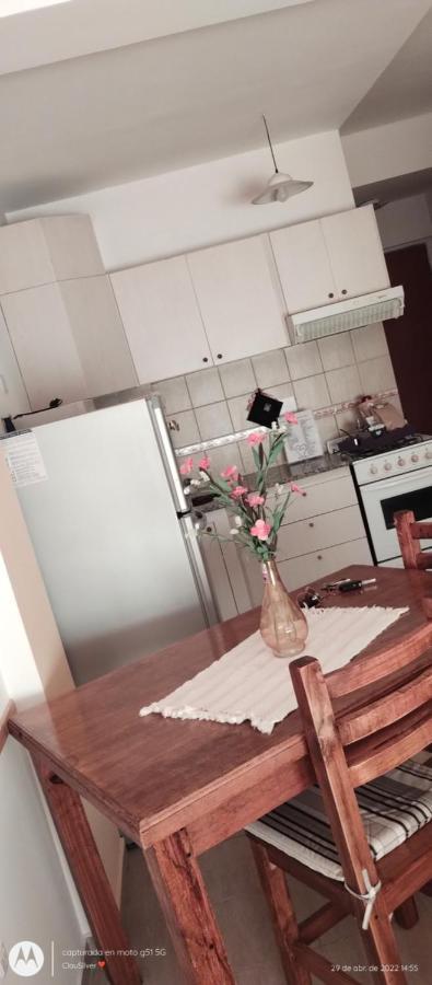 Ferienwohnung Acogedor Monoambiente Con Parking Neuquén Exterior foto